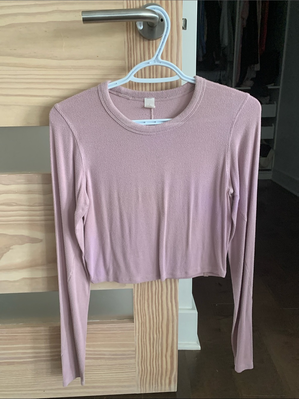 Lululemon Women's Long-Sleeve Crewneck Crop Top - Dusty Rose - 8